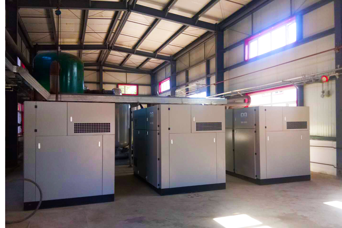 黑龍江某新能源有限公司采購德蒙空壓機